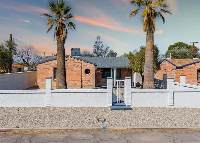 Sam Hughes Escape-walk To U Of A * Tucson
