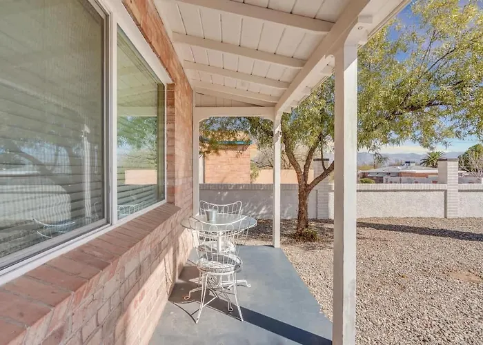 Sam Hughes Escape-walk To U Of A Apartment Tucson